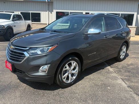 Used 2019 Chevrolet Equinox Premier AWD/4WD image 1