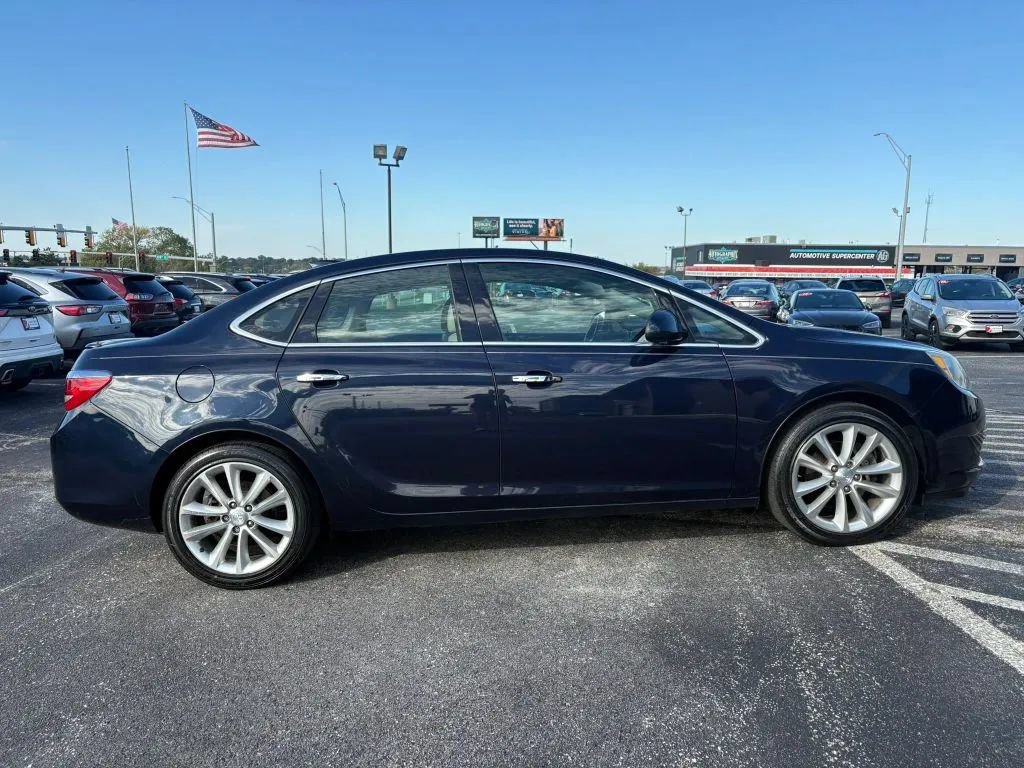Used 2016 Buick Verano Leather w/ Experience Buick Package FWD image 6