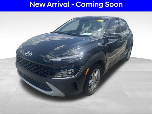 Used 2023 Hyundai Kona SE w/ Cargo Package FWD image 1