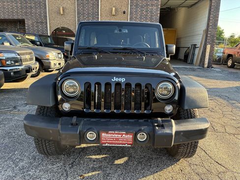 Used 2017 Jeep Wrangler Unlimited Sport w/ Quick Order Package 24S AWD/4WD image 12