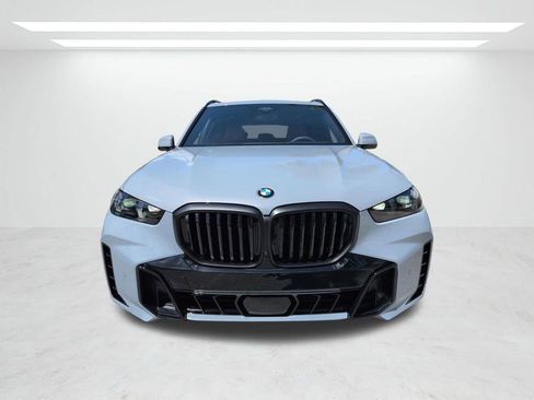 New 2026 BMW X5 xDrive40i w/ M Sport Package AWD/4WD image 9