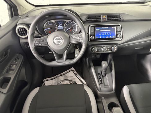 Used 2025 Nissan Versa S w/ Electronics Package FWD image 42