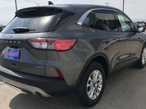 Certified 2021 Ford Escape SE image 20
