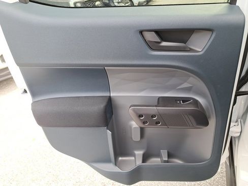 New 2025 Ford Maverick XL image 15