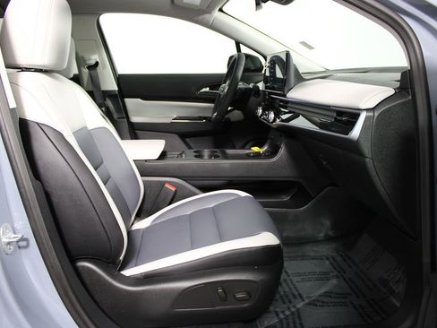 Used 2025 Honda Prologue Touring image 15