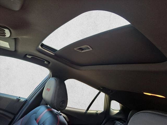 Used 2024 Chevrolet Trax RS w/ Sunroof Package FWD image 19