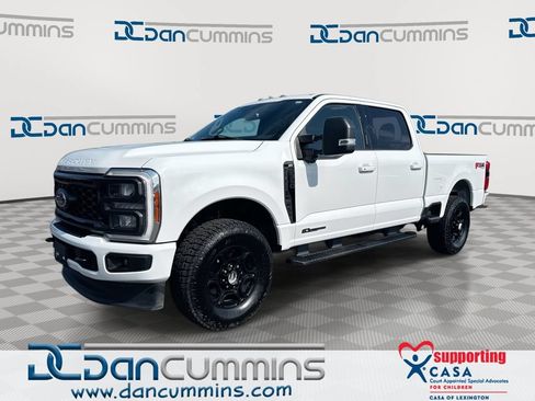 Used 2023 Ford F350 XLT w/ XLT Premium Package AWD/4WD image 1