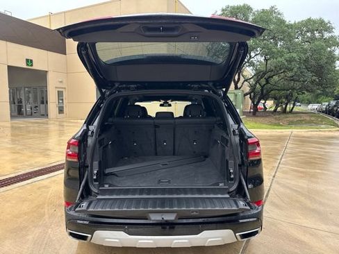 Used 2021 BMW X5 sDrive40i w/ Premium Package RWD image 4