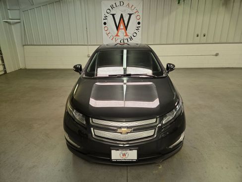 Used 2014 Chevrolet Volt Premium w/ Premium Trim Package FWD image 17