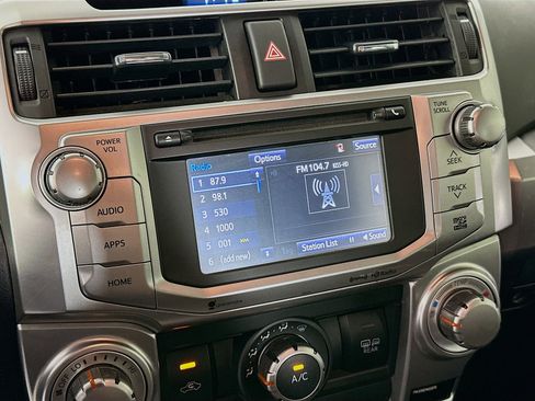 Used 2017 Toyota 4Runner SR5 image 19