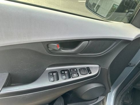 Used 2019 Hyundai Kona SEL AWD/4WD image 14