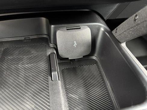 New 2025 Ford Bronco Badlands image 24