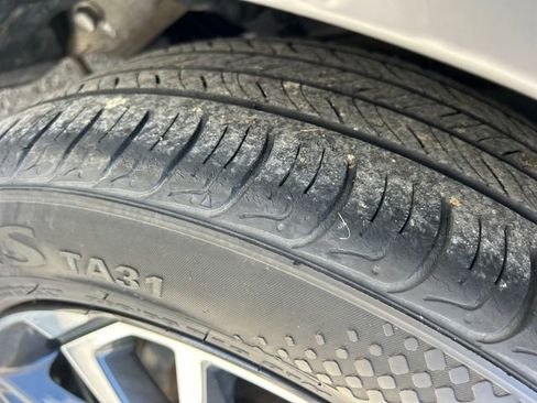 Used 2024 Kia Forte LXS w/ LXS Technology Package image 43