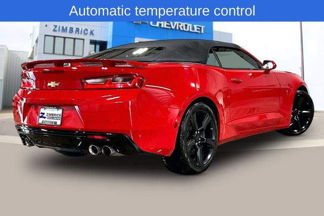 Used 2017 Chevrolet Camaro SS RWD image 8