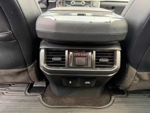 Used 2023 Ford F150 Lariat w/ Equipment Group 502A High AWD/4WD image 4