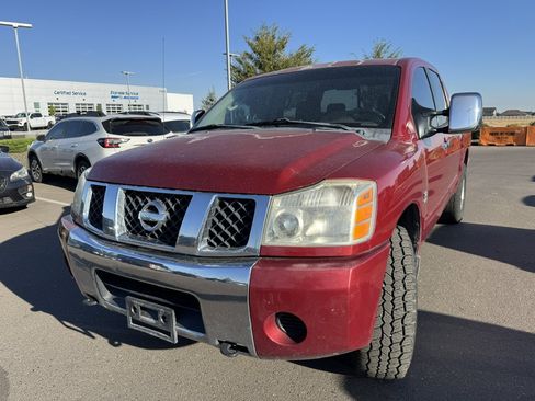 Used 2004 Nissan Titan SE w/ (Pop) Se Popular Pkg W/Bench AWD/4WD image 2
