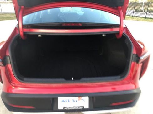 Used 2025 Kia K4 EX image 33