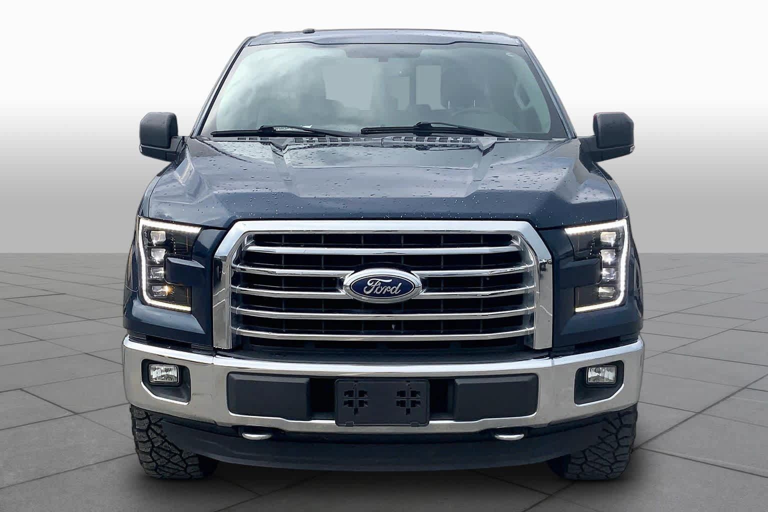 Used 2015 Ford F150 XLT w/ Equipment Group 302A Luxury AWD/4WD image 4