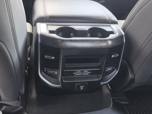 Used 2021 RAM 1500 Big Horn image 11