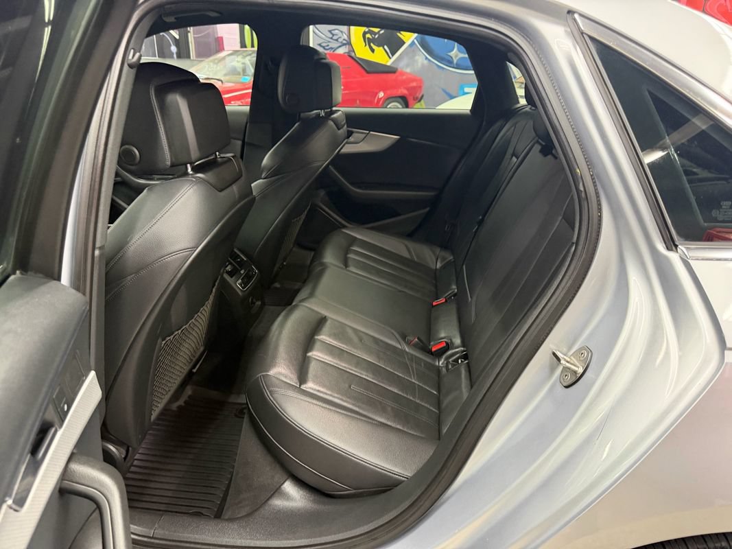 Used 2018 Audi A4 2.0T Premium Plus w/ Premium Plus Package AWD/4WD image 12