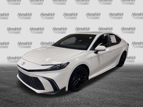 Certified 2025 Toyota Camry SE w/ Multimedia Upgrade Package FWD image 5
