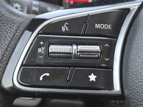 Used 2022 Kia Forte LXS image 31