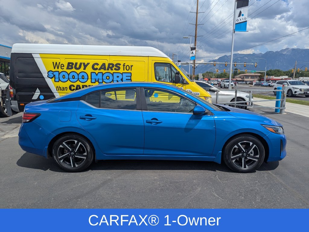 Used 2024 Nissan Sentra SV FWD image 2