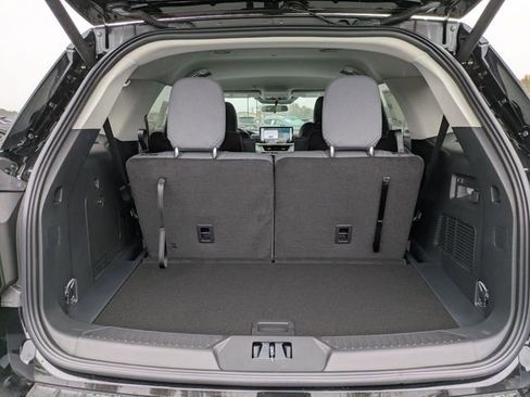 New 2026 Ford Explorer Active image 31