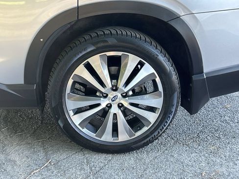 Certified 2022 Subaru Ascent Limited w/ Technology Package AWD/4WD image 11