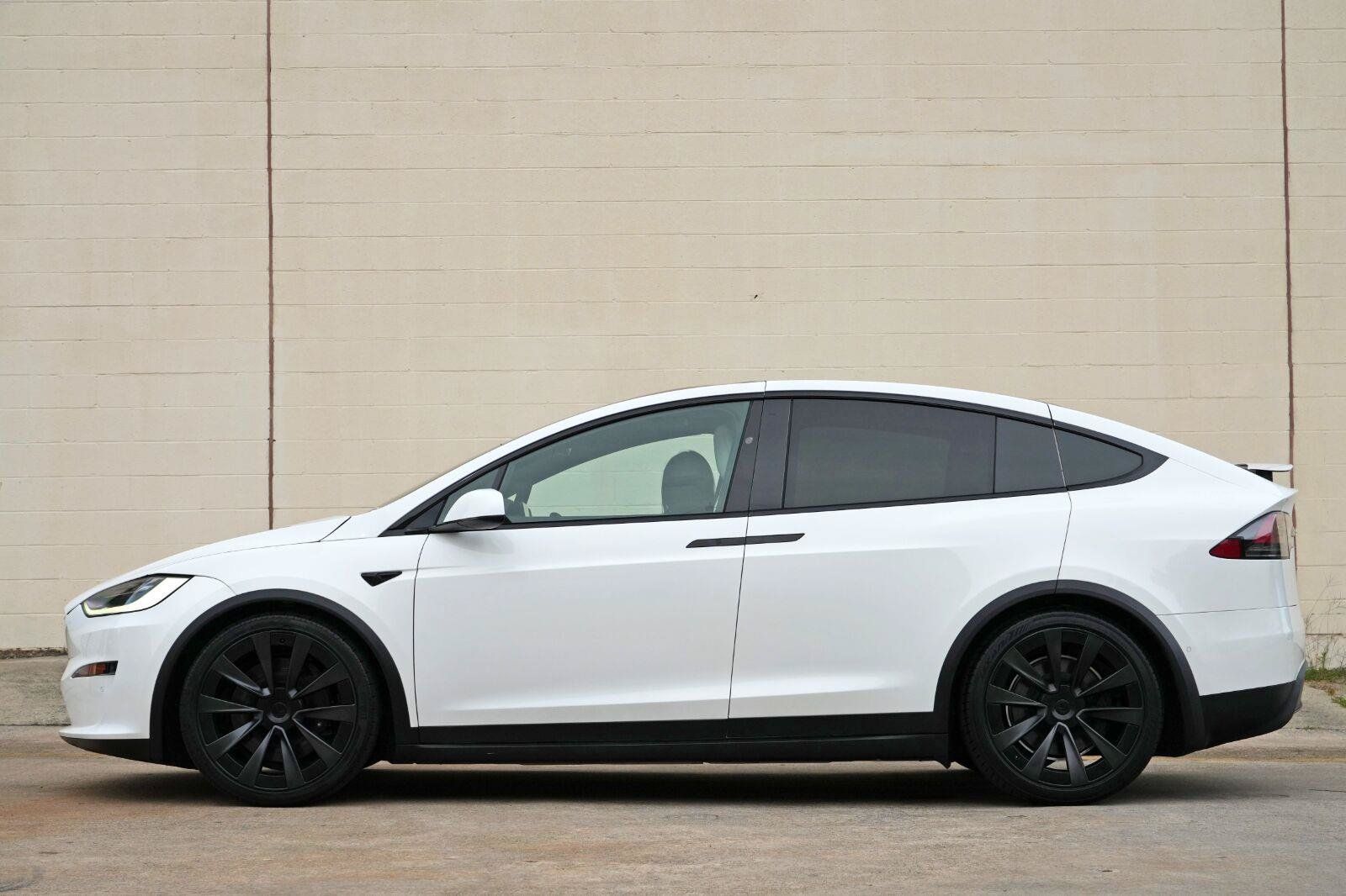 Used 2022 Tesla Model X AWD/4WD image 9