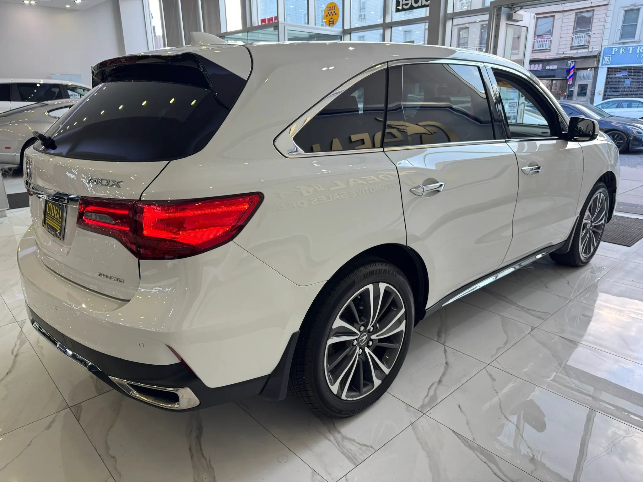 Used 2020 Acura MDX w/ Technology Package AWD/4WD image 7