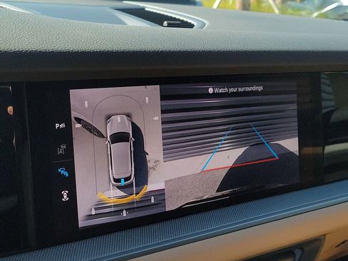 New 2026 Porsche Cayenne image 29