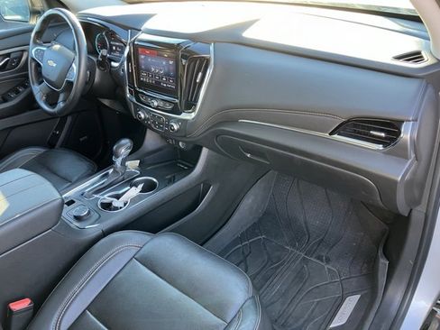 Used 2021 Chevrolet Traverse Premier w/ Redline Edition image 13
