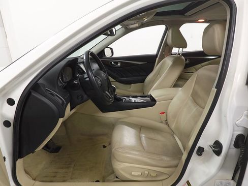 Used 2015 INFINITI Q50 Premium w/ Deluxe Technology Package AWD/4WD image 26