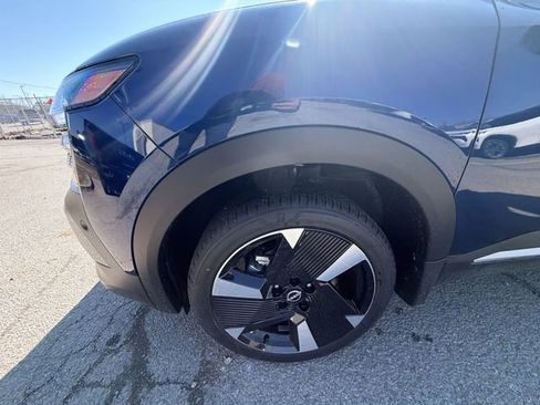 New 2026 Nissan Kicks SR w/ Cold Weather Package image 10