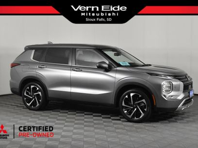 Used 2024 Mitsubishi Outlander SE