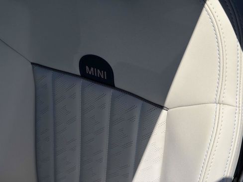 New 2026 MINI Cooper 2-Door Hardtop FWD image 24