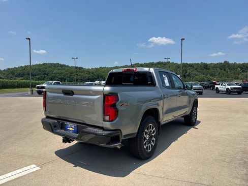 Used 2026 Chevrolet Colorado Z71 w/ Technology Package AWD/4WD image 4