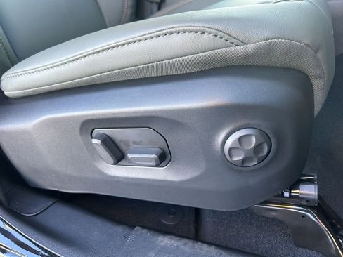 New 2026 Jeep Gladiator Mojave w/ Technology Group image 9