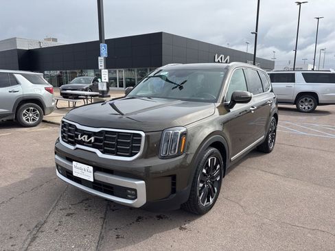 Used 2024 Kia Telluride SX w/ Towing Package AWD/4WD image 1