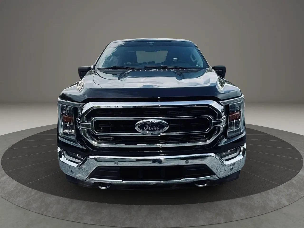 Used 2021 Ford F150 XLT w/ Equipment Group 302A High AWD/4WD image 8