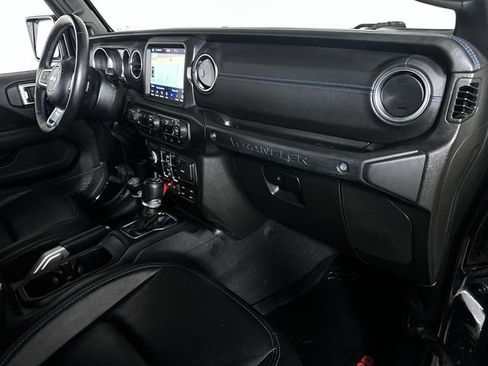 Used 2022 Jeep Wrangler Unlimited Rubicon 4xe w/ Cold Weather Group AWD/4WD image 30