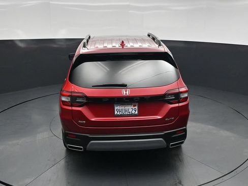 Used 2023 Honda Pilot Elite image 36