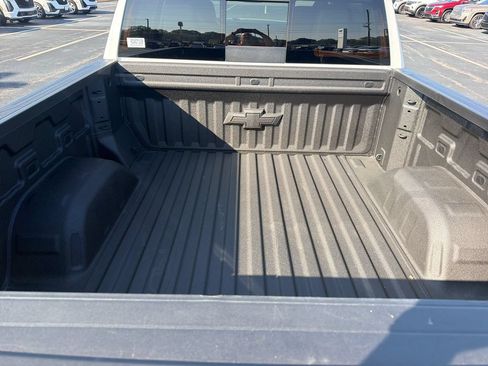 Used 2024 Chevrolet Silverado 1500 LTZ w/ LTZ Premium Package AWD/4WD image 9