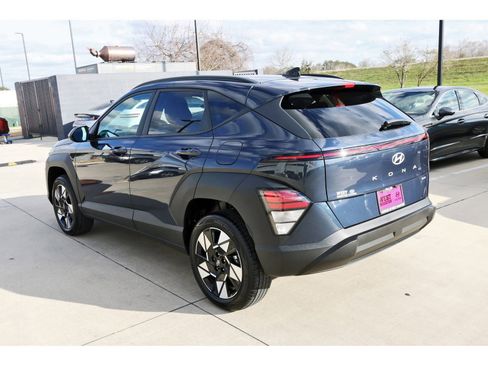 Certified 2025 Hyundai Kona SEL image 7