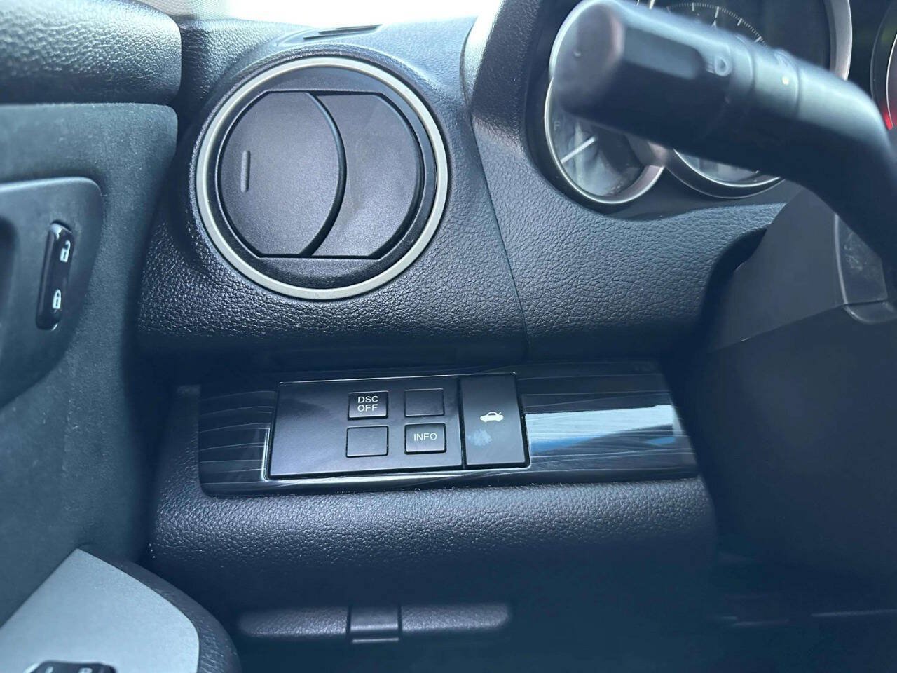 Used 2010 MAZDA MAZDA6 i Touring FWD image 18