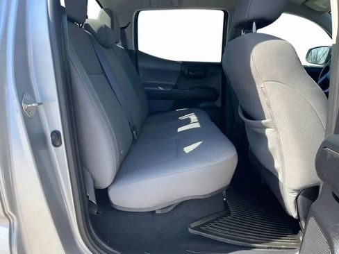 Used 2020 Toyota Tacoma SR image 25