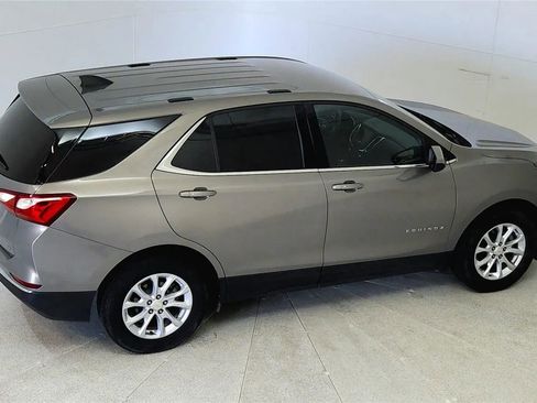 Used 2019 Chevrolet Equinox LT FWD image 19