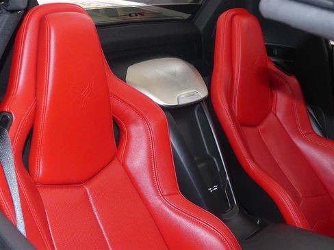 Used 2023 Chevrolet Corvette Stingray Preferred Conv w/ 2LT RWD image 30