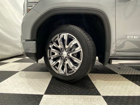 Used 2024 GMC Sierra 1500 Denali image 9